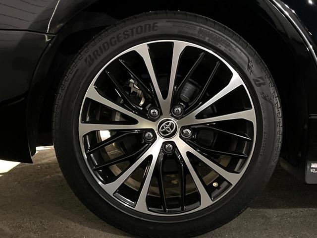 カムリ ＷＳ　ＴＲＤエアロ　純正ＯＰ１８インチアルミ　セーフティセンス　インテリジェントクリアランスソナー　純正８インチディスプレイオーディオ　バックカメラ　ハーフレザー　パワーシート　革巻きステアリング　禁煙車（23枚目）