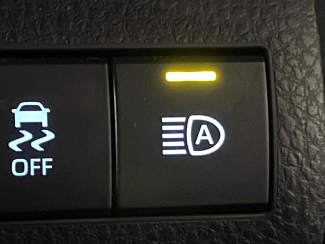 カムリ ＷＳ　ＴＲＤエアロ　純正ＯＰ１８インチアルミ　セーフティセンス　インテリジェントクリアランスソナー　純正８インチディスプレイオーディオ　バックカメラ　ハーフレザー　パワーシート　革巻きステアリング　禁煙車（45枚目）