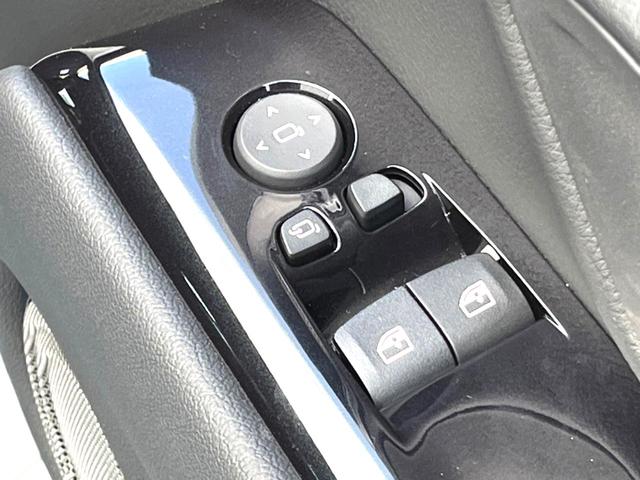 スープラ ＳＺ－Ｒ　ＪＢＬ　プリクラッシュ　レーダークルーズ　ブラインドスポット　６灯式ＬＥＤヘッド　ブラックアルカンターラコンビシート　パワーシート　シートヒーター　純正ナビ　バックカメラ　純正１８インチＡＷ　禁煙車（40枚目）