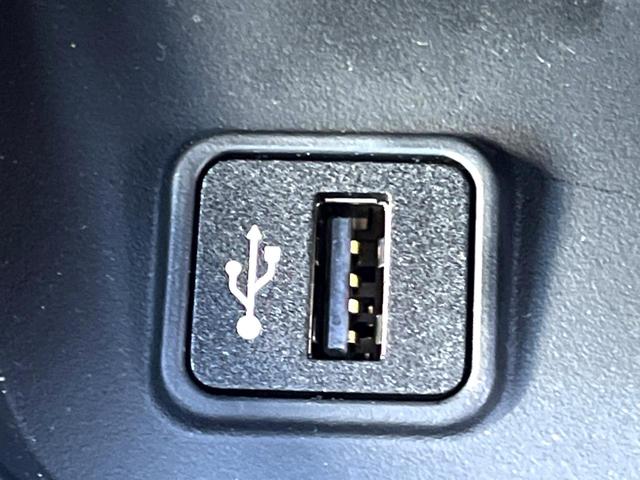 スープラ ＳＺ－Ｒ　ＪＢＬ　プリクラッシュ　レーダークルーズ　ブラインドスポット　６灯式ＬＥＤヘッド　ブラックアルカンターラコンビシート　パワーシート　シートヒーター　純正ナビ　バックカメラ　純正１８インチＡＷ　禁煙車（56枚目）