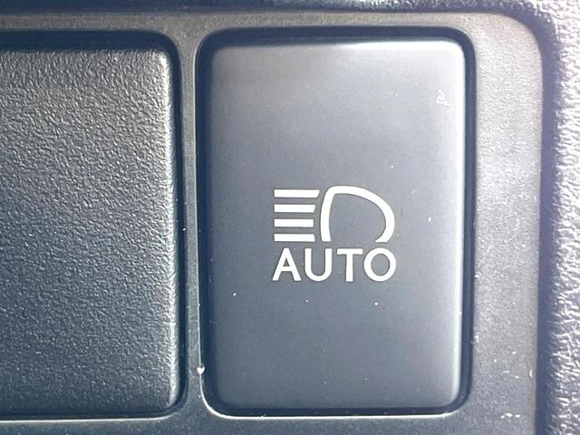 IS IS350 Fスポーツ 中期 TRDエアロ フルLEDヘッド ブラインドスポット クリアランスソナー 純正10.3インチナビ バックカメラ ブラインドスポット セーフティシステムプラス ハーフレザー パワーシート 禁煙車(42枚目)