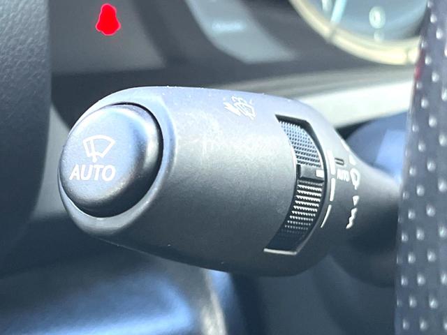 IS IS350 Fスポーツ 中期 TRDエアロ フルLEDヘッド ブラインドスポット クリアランスソナー 純正10.3インチナビ バックカメラ ブラインドスポット セーフティシステムプラス ハーフレザー パワーシート 禁煙車(68枚目)