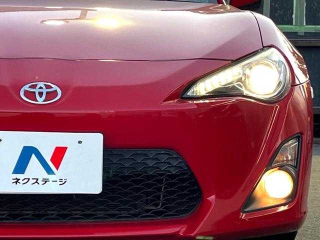 ８６ ＧＴ　ＭＴ　ｓｔｒａｄａナビ　バックカメラ　純正１７インチＡＷ　ＨＩＤヘッド　アルミペダル　デュアルオートエアコン　ＥＴＣ　クルーズコントロール　スマートキー　横滑り防止　アルミペダル　革巻きステアリング（26枚目）