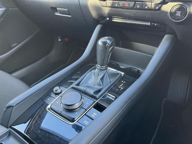 MAZDA3ファストバック 20Sプロアクティブ ツーリングセレクション 8.8インチマツダコネクト 360度ビューモニター 純正18インチAW スマートブレーキサポート パワーシート シートヒーター LEDヘッド ステアリングヒーター ブラインドスポット レーダークルーズ(52枚目)