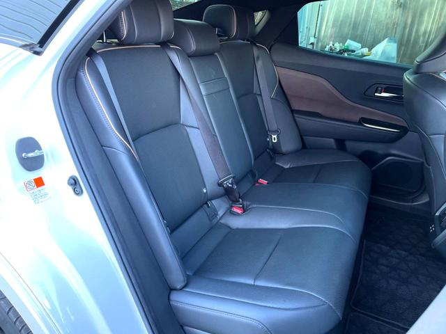 クラウンクロスオーバー Gアドバンスド・レザーパッケージ デジタルインナーミラー 黒革 純正12.3インチディスプレイオーディオ パノラミックビュー セーフティセンス パーキングサポートブレーキ 4眼LEDヘッド メモリー付パワーシート 純正21インチAW(12枚目)