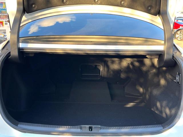 クラウンクロスオーバー Gアドバンスド・レザーパッケージ デジタルインナーミラー 黒革 純正12.3インチディスプレイオーディオ パノラミックビュー セーフティセンス パーキングサポートブレーキ 4眼LEDヘッド メモリー付パワーシート 純正21インチAW(13枚目)