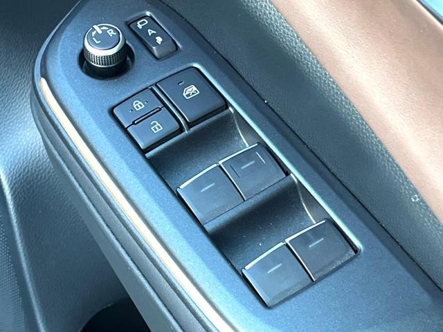 クラウンクロスオーバー Gアドバンスド・レザーパッケージ デジタルインナーミラー 黒革 純正12.3インチディスプレイオーディオ パノラミックビュー セーフティセンス パーキングサポートブレーキ 4眼LEDヘッド メモリー付パワーシート 純正21インチAW(40枚目)