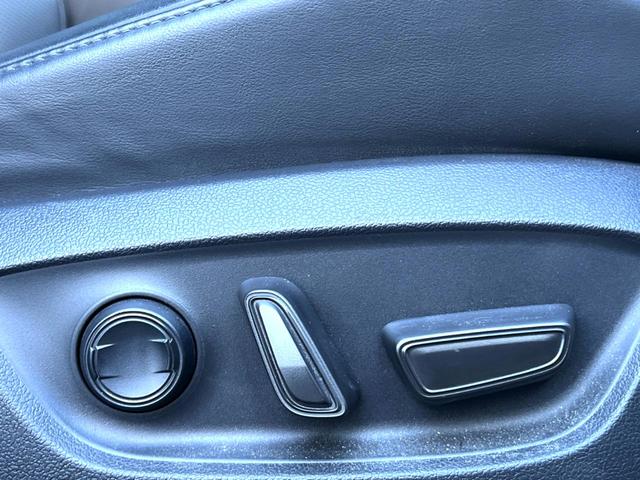 クラウンクロスオーバー Gアドバンスド・レザーパッケージ デジタルインナーミラー 黒革 純正12.3インチディスプレイオーディオ パノラミックビュー セーフティセンス パーキングサポートブレーキ 4眼LEDヘッド メモリー付パワーシート 純正21インチAW(44枚目)