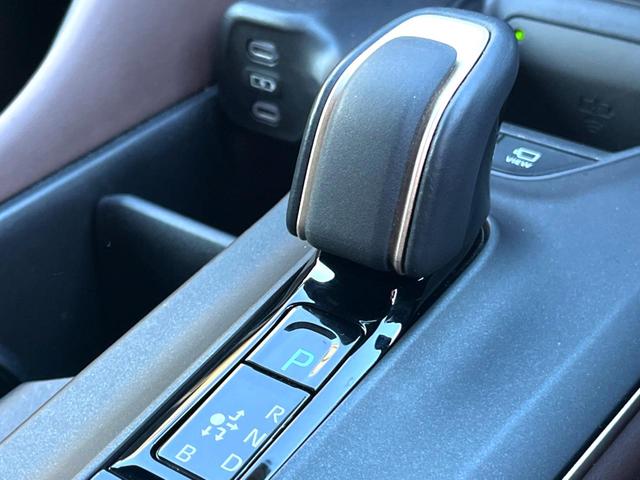 クラウンクロスオーバー Gアドバンスド・レザーパッケージ デジタルインナーミラー 黒革 純正12.3インチディスプレイオーディオ パノラミックビュー セーフティセンス パーキングサポートブレーキ 4眼LEDヘッド メモリー付パワーシート 純正21インチAW(58枚目)