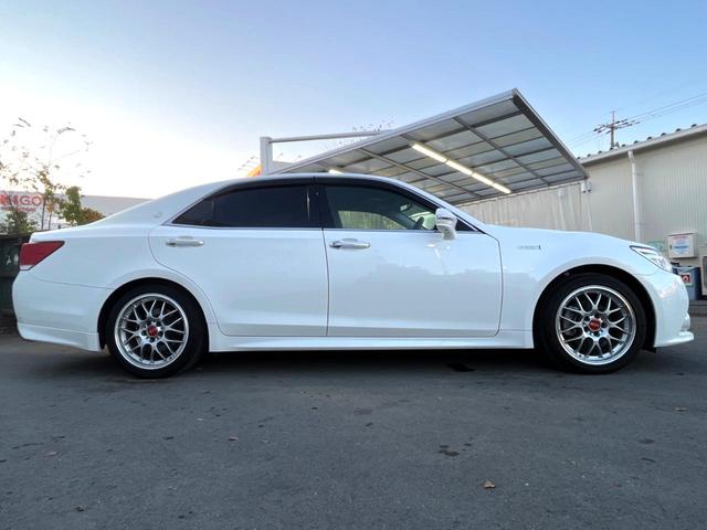 クラウンハイブリッド アスリートS ムーンルーフ アドバンストパッケージ 純正ナビ パノラミックビューモニター BBS製18インチAW HIDヘッド パワーシート シートヒーター レーダークルーズコントロール 革巻きステアリング 禁煙車(36枚目)