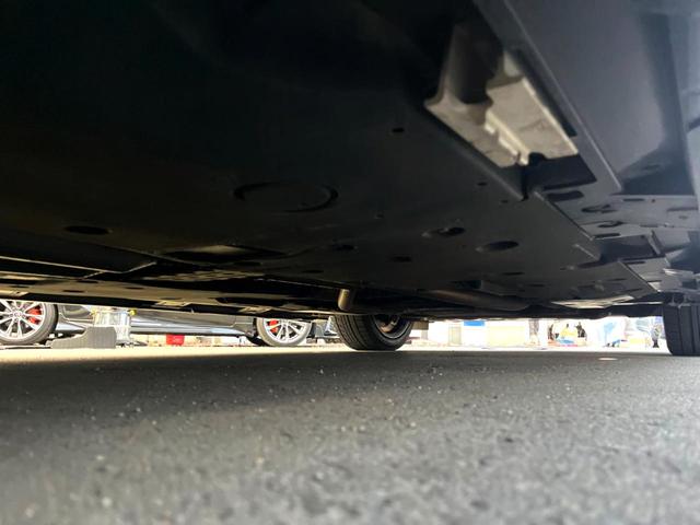 LS LS500h Fスポーツ ムーンルーフ デジタルインナーミラー モデリスタリヤスカート セーフティシステムプラスA 純正12.3インチナビ パノラミックビュー 黒革 パワーシート シートベンチレーション LEDヘッド 禁煙車(31枚目)