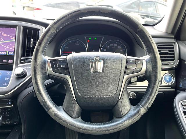 クラウンハイブリッド アスリートＳ　黒革　純正ＯＰ１８インチスパッタリングＡＷ　アドバンストパッケージ　純正ナビ　バックカメラ　インテリジェントクリアランスソナー　シートベンチレーション　ＨＩＤヘッド　レーダークルーズ　ＥＴＣ　禁煙車（12枚目）