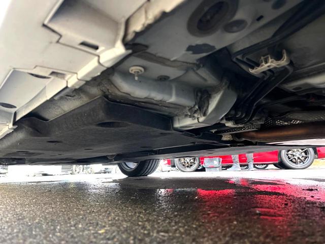 ＥＳ ＥＳ３００ｈ　Ｆスポーツ　マークレビンソン　黒革　ムールーフ　ブラインドスポット　セーフティシステムプラス　純正１２．３インチナビ　バックカメラ　純正１９インチＡＷ　革巻きステアリング　ステアリングヒーター　三眼ＬＥＤヘッド（39枚目）