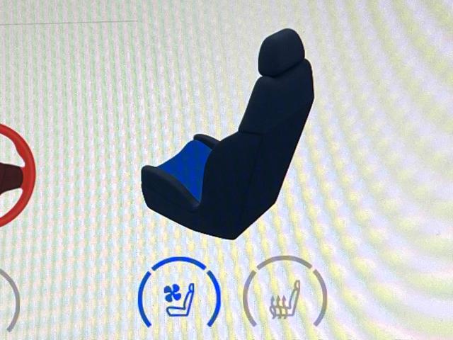 クラウンクロスオーバー Gアドバンスド・レザーパッケージ モデリスタエアロパーツセット フロマージュ革シート 純正12.3インチディスプレイオーディオ パノラミックビュー セーフティセンス 4眼LEDヘッド メモリー付パワーシート シートベンチレーション(9枚目)