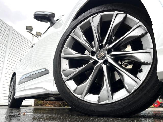 クラウンクロスオーバー Gアドバンスド・レザーパッケージ モデリスタエアロパーツセット フロマージュ革シート 純正12.3インチディスプレイオーディオ パノラミックビュー セーフティセンス 4眼LEDヘッド メモリー付パワーシート シートベンチレーション(15枚目)