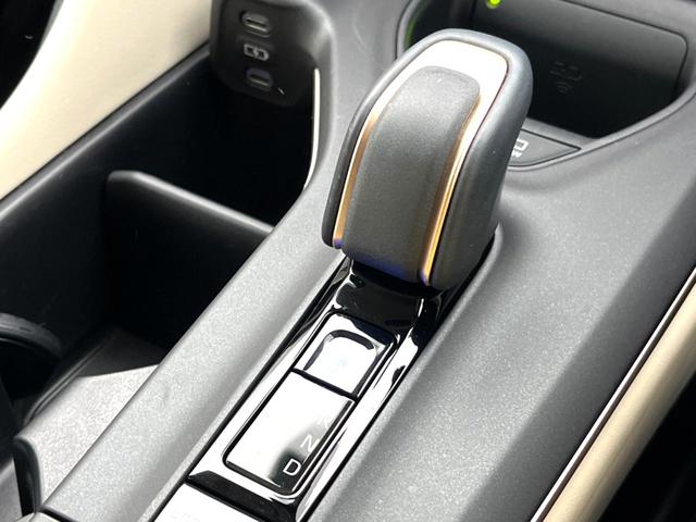 クラウンクロスオーバー Gアドバンスド・レザーパッケージ モデリスタエアロパーツセット フロマージュ革シート 純正12.3インチディスプレイオーディオ パノラミックビュー セーフティセンス 4眼LEDヘッド メモリー付パワーシート シートベンチレーション(31枚目)