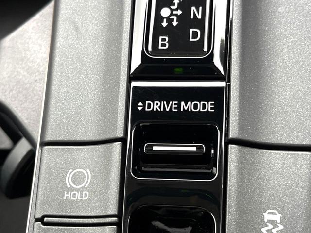 クラウンクロスオーバー Gアドバンスド・レザーパッケージ モデリスタエアロパーツセット フロマージュ革シート 純正12.3インチディスプレイオーディオ パノラミックビュー セーフティセンス 4眼LEDヘッド メモリー付パワーシート シートベンチレーション(39枚目)