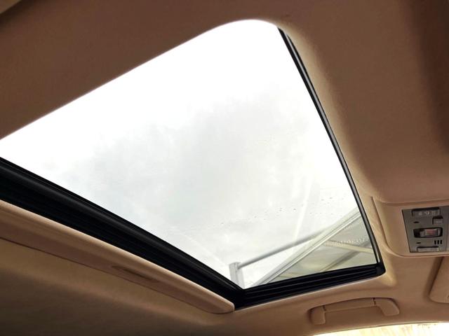 ＬＳ ＬＳ４６０　バージョンＣ　Ｉパッケージ　後期ムーンルーフ　モデリスタフロントスポイラー　プリクラッシュ　茶革　純正ナビ　バックカメラ　レーダークルーズ　ブラインドスポット　純正１８インチＡＷ　メモリー付パワーシート　ウッドコンビステアリング（4枚目）