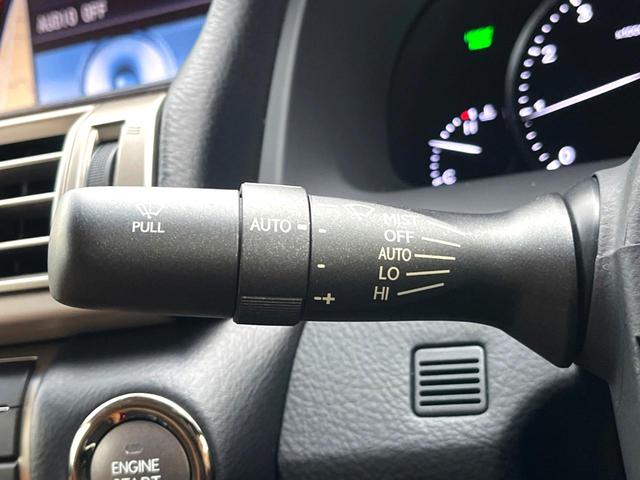 ＬＳ ＬＳ４６０　バージョンＣ　Ｉパッケージ　後期ムーンルーフ　モデリスタフロントスポイラー　プリクラッシュ　茶革　純正ナビ　バックカメラ　レーダークルーズ　ブラインドスポット　純正１８インチＡＷ　メモリー付パワーシート　ウッドコンビステアリング（44枚目）