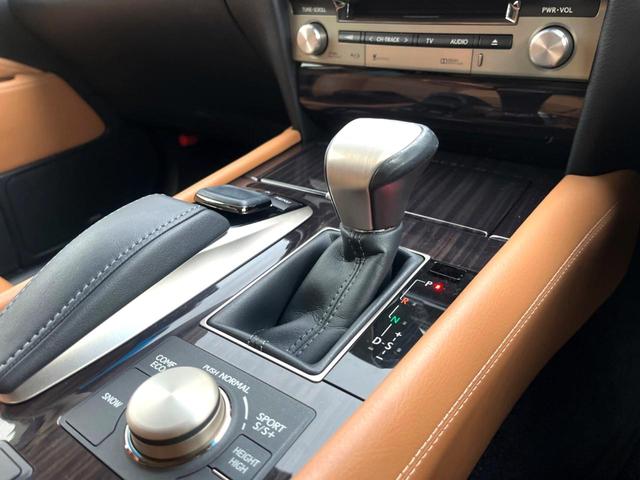 ＬＳ ＬＳ４６０　バージョンＣ　Ｉパッケージ　後期ムーンルーフ　モデリスタフロントスポイラー　プリクラッシュ　茶革　純正ナビ　バックカメラ　レーダークルーズ　ブラインドスポット　純正１８インチＡＷ　メモリー付パワーシート　ウッドコンビステアリング（60枚目）