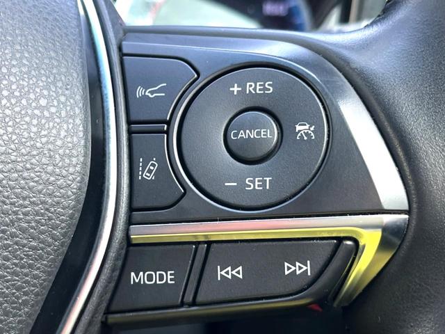 クラウンハイブリッド ＲＳアドバンス　後期　ムーンルーフ　黒革　純正１２．３インチナビ　パノラミックビュー　セーフティセンス　ブラインドスポット　メモリー付パワーシート　シートベンチレーション　三眼ＬＥＤヘッド　純正１８インチＡＷ　禁煙車（28枚目）