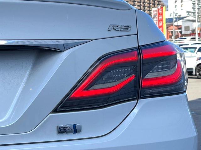 クラウンハイブリッド ＲＳアドバンス　後期　ムーンルーフ　黒革　純正１２．３インチナビ　パノラミックビュー　セーフティセンス　ブラインドスポット　メモリー付パワーシート　シートベンチレーション　三眼ＬＥＤヘッド　純正１８インチＡＷ　禁煙車（72枚目）