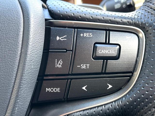 �y���[�_�[�N���[�Y�R���g���[���z�������H�ł̒��������s���y�ɁI�I�����ő��x��ۂN���[�Y�R���g���[�����A�Փˌy���V�X�e���ƘA�g���A�O���̎ԗ������m���ĎԊԂ�ۂ悤�ɑ��x���߂��Ă���܂��I�I