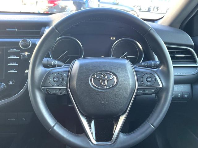 �y�����v�����X�e�A�����O�z�㎿�Ȋv���g�p���邱�ƂŁA��ɂ����������݂ƂĂ��^�]���₷���n���h���ł���