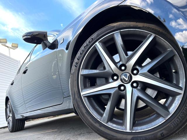ＧＳ ＧＳ３５０　Ｆスポーツ　後期　三眼ＬＥＤヘッド　黒革　ブラインドスポット　クリアランスソナー　純正１２．３インチナビ　バックカメラ　レーダークルーズ　パワーシート　シートヒーター　シートベンチレーション　　純正１９インチＡＷ（16枚目）