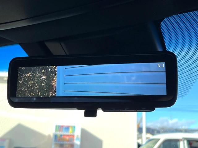 �y�f�W�^���C���i�[�~���[�z��Ȃ̑傫�ȉו��⓯��҂Ō�����m�F���Â炢���ł����S�I�J�������B�e�����ԗ�����̉f�������[���~���[���ɕ\���B�N���A�Ȏ��E�ŏ󋵂̊m�F���\�ł��I