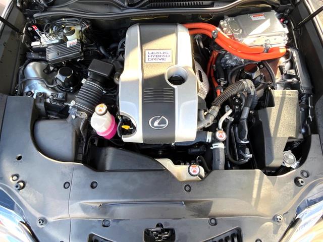 ＲＣ ＲＣ３００ｈ　Ｆスポーツ　後期　ムーンルーフ　角型三眼ＬＥＤヘッド　黒革　純正１０．３インチナビ　バックカメラ　クリアランスソナー　ブラインドスポット　パワーシート　シートベンチレーション　レーダークルーズ　純正１９インチＡＷ（21枚目）