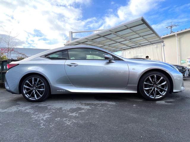 ＲＣ ＲＣ３００ｈ　Ｆスポーツ　後期　ムーンルーフ　角型三眼ＬＥＤヘッド　黒革　純正１０．３インチナビ　バックカメラ　クリアランスソナー　ブラインドスポット　パワーシート　シートベンチレーション　レーダークルーズ　純正１９インチＡＷ（24枚目）