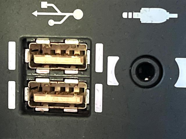 ＲＣ ＲＣ３００ｈ　Ｆスポーツ　後期　ムーンルーフ　角型三眼ＬＥＤヘッド　黒革　純正１０．３インチナビ　バックカメラ　クリアランスソナー　ブラインドスポット　パワーシート　シートベンチレーション　レーダークルーズ　純正１９インチＡＷ（67枚目）