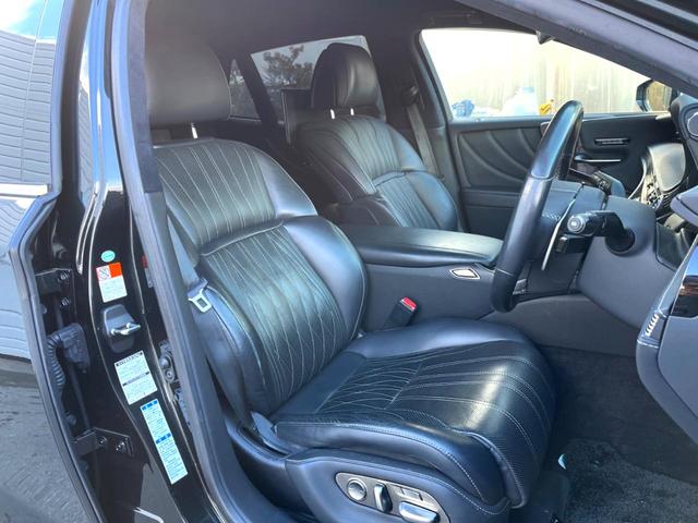 ＬＳ ＬＳ５００ｈ　エグゼクティブ　マークレビンソン　リアエンターテインメント　純正１２．３インチナビ　パノラミックビュー　デジタルインナーミラー　黒革　セーフティシステムプラス　メモリー付パワーシート　シートベンチレーション　ＢＳＭ（12枚目）