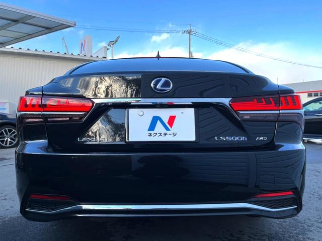 ＬＳ ＬＳ５００ｈ　エグゼクティブ　マークレビンソン　リアエンターテインメント　純正１２．３インチナビ　パノラミックビュー　デジタルインナーミラー　黒革　セーフティシステムプラス　メモリー付パワーシート　シートベンチレーション　ＢＳＭ（16枚目）