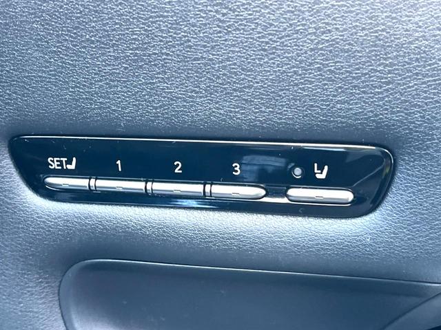 ＬＳ ＬＳ５００ｈ　エグゼクティブ　マークレビンソン　リアエンターテインメント　純正１２．３インチナビ　パノラミックビュー　デジタルインナーミラー　黒革　セーフティシステムプラス　メモリー付パワーシート　シートベンチレーション　ＢＳＭ（42枚目）