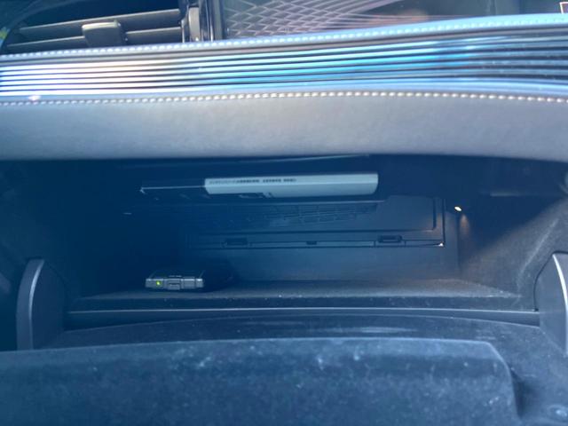 ＬＳ ＬＳ５００ｈ　エグゼクティブ　マークレビンソン　リアエンターテインメント　純正１２．３インチナビ　パノラミックビュー　デジタルインナーミラー　黒革　セーフティシステムプラス　メモリー付パワーシート　シートベンチレーション　ＢＳＭ（44枚目）