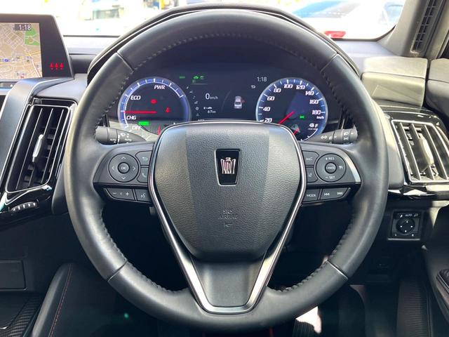 クラウンハイブリッド ＲＳ　リミテッド　モデリスタエアロ＆マフラー　セーフティパッケージプラス　ブラインドスポット　セーフティセンス　三眼ＬＥＤヘッド　純正ナビ　パノラミックビュー　パワーシート　シートヒーター　革巻きステアリング　禁煙車（12枚目）