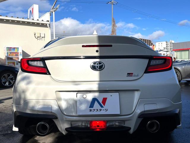 ���S�̍Œ��P�O�N�E���s�������ۏ؁i�L���j�����p�ӁB�ۏؓ��e���[���͂������A�����_�����I�C��������A�N�����x�̑S���E�Q�S���ԃ��[�h�T�[�r�X���t�т���Ă���܂��̂ł����S�������B