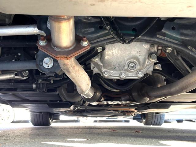 ����肪���ꂢ�Ȃ����ɁA�h�K���H�̎{�H���I�X�X���B�~��n��͂������A���ݕ��ɂ��Z���̕���A��Ń}�����E�E�B���^�[�X�|�[�c���������ɂ��D�]���������Ă���܂��B