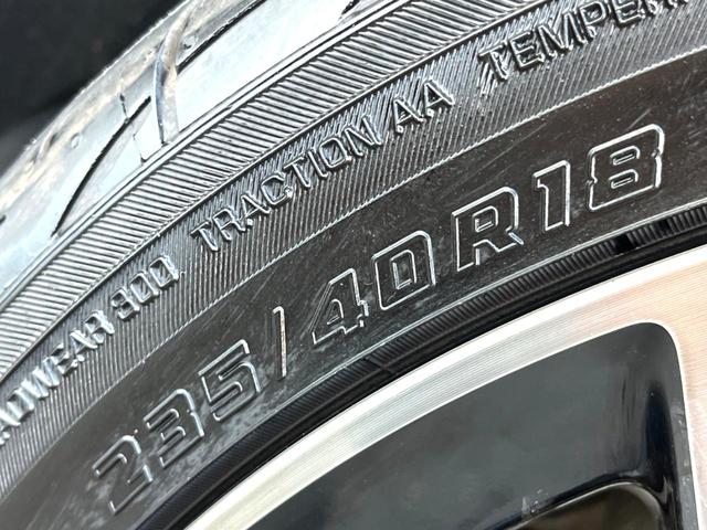 シビック ｅ：ＨＥＶ　ホンダセンシング　テールゲートスポイラー　ＢＯＳＥ　ホンダコネクトディスプレイ　バックカメラ　ハーフレザー　パワーシート　シートヒーター　ＬＥＤヘッド　純正１８インチＡＷ　革巻きステアリング　禁煙車（25枚目）