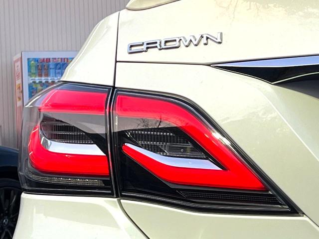 クラウンハイブリッド ＲＳアドバンス　セーフティパッケージプラス　レザーシートパッケージ　純正ナビ　パノラミックビュー　白革　シートベンチレーション　三眼ＬＥＤヘッド　純正１８インチＡＷ　メモリー付きパワーシート　ブラインドスポット　禁煙（32枚目）