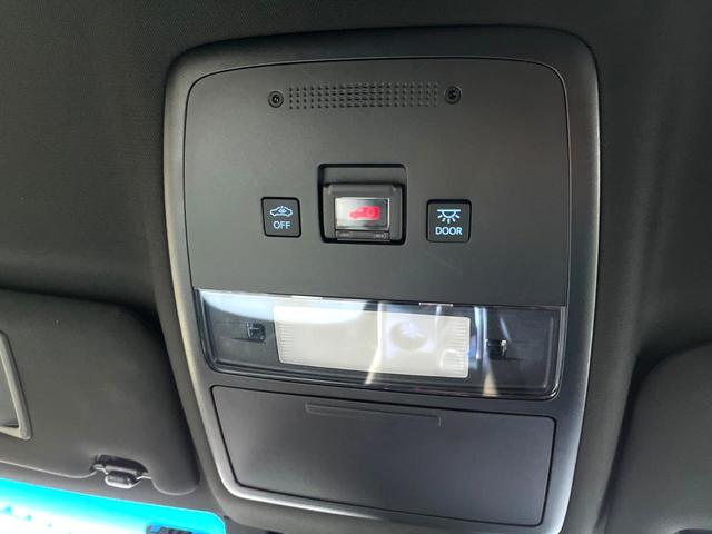 クラウンハイブリッド ＲＳアドバンス　セーフティパッケージプラス　レザーシートパッケージ　純正ナビ　パノラミックビュー　白革　シートベンチレーション　三眼ＬＥＤヘッド　純正１８インチＡＷ　メモリー付きパワーシート　ブラインドスポット　禁煙（66枚目）