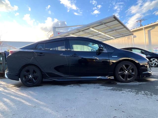 プリウス Sツーリングセレクション モデリスタエアロ 純正ナビ バックカメラ LEDヘッド 黒合皮シート シートヒーター 純正17インチブラック塗装AW 横滑り防止 ETC スマートキー オートライト Bluetooth 禁煙車(21枚目)