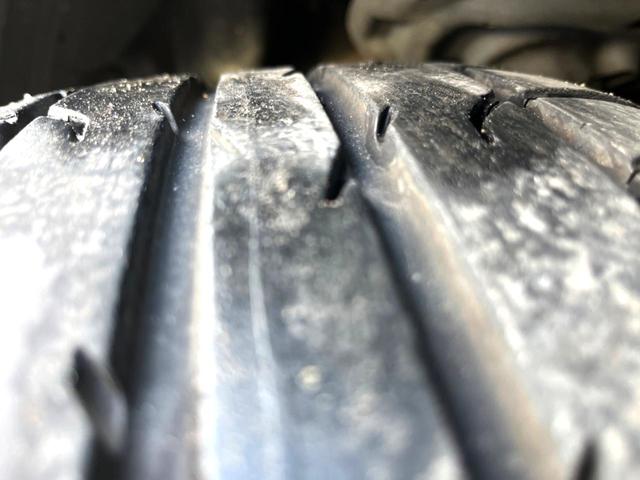 プリウス Sツーリングセレクション モデリスタエアロ 純正ナビ バックカメラ LEDヘッド 黒合皮シート シートヒーター 純正17インチブラック塗装AW 横滑り防止 ETC スマートキー オートライト Bluetooth 禁煙車(39枚目)