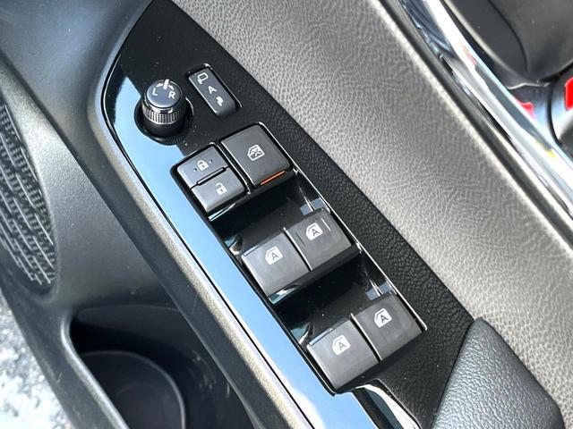 プリウス Sツーリングセレクション モデリスタエアロ 純正ナビ バックカメラ LEDヘッド 黒合皮シート シートヒーター 純正17インチブラック塗装AW 横滑り防止 ETC スマートキー オートライト Bluetooth 禁煙車(42枚目)