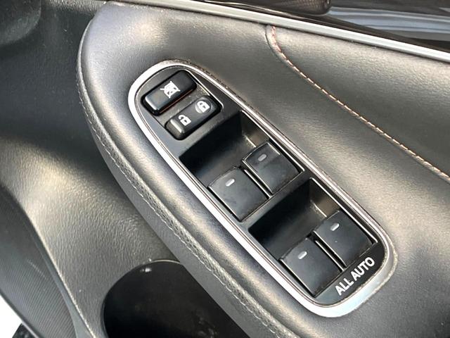 クラウン アスリートＳ　モデリスタエアロ　プリクラッシュセーフティ　レーダークルーズ　インテリジェントクリアランスソナー　黒革シート　シートベンチレーション　純正ナビ　バックソナー　ＨＩＤヘッドライト　純正１７インチＡＷ（47枚目）