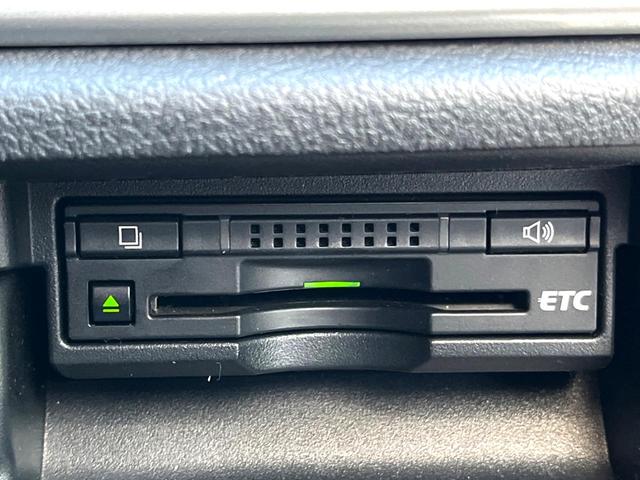 クラウン アスリートＳ　モデリスタエアロ　プリクラッシュセーフティ　レーダークルーズ　インテリジェントクリアランスソナー　黒革シート　シートベンチレーション　純正ナビ　バックソナー　ＨＩＤヘッドライト　純正１７インチＡＷ（50枚目）