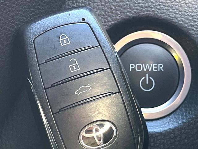 �y�X�}�[�g�L�[�z�J�o����|�P�b�g�ɓ��ꂽ�܂܂ł��h�A�̎{���E�������\�ȃX�}�[�g�L�[�𑕔��B�G���W���̃I���E�I�t�����J�M�����o���K�v����������Ƃ��Ă��֗��ł���