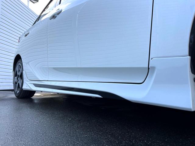 プリウス Sツーリングセレクション 後期 モデリスタエアロ クールグレー内装/合皮シート セーフティセンス 純正ナビ バックカメラ レーダークルーズ シートヒーター 純正17インチブラック塗装AW ハイビームアシスト ETC 禁煙車(32枚目)